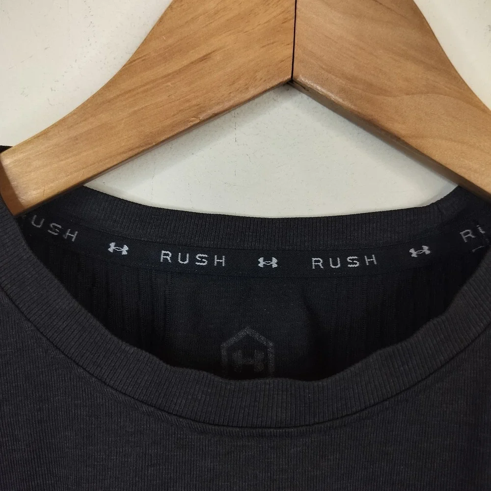 Under Armour Rush T-Shirt Celliant HeatGear Seamless Athletic